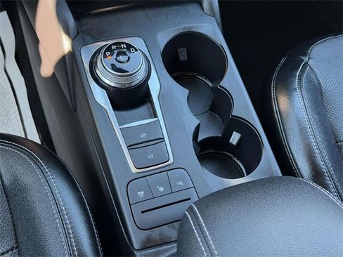 Used 2020 Ford Escape Titanium image 7