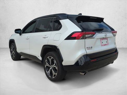 Certified 2025 Toyota RAV4 XSE AWD/4WD image 7