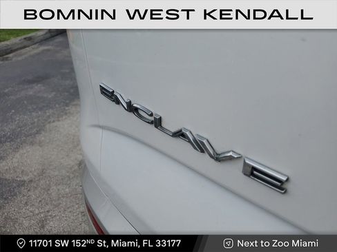 Used 2021 Buick Enclave Essence w/ Sound and Sites Package image 11