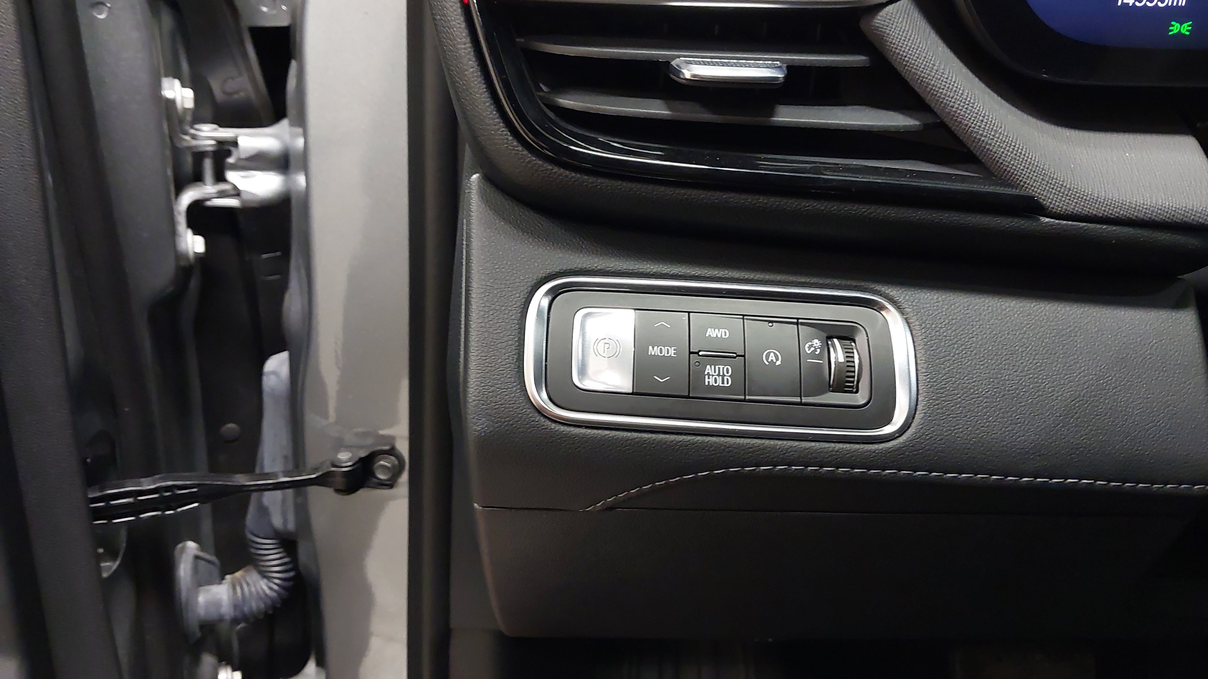 Used 2026 Buick Enclave Preferred w/ Power Package AWD/4WD image 22