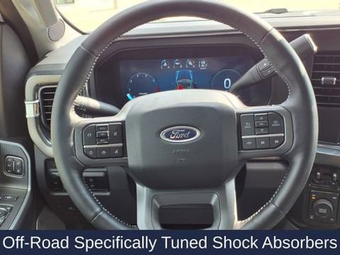 Used 2024 Ford F250 Lariat w/ Sport Appearance Package image 21