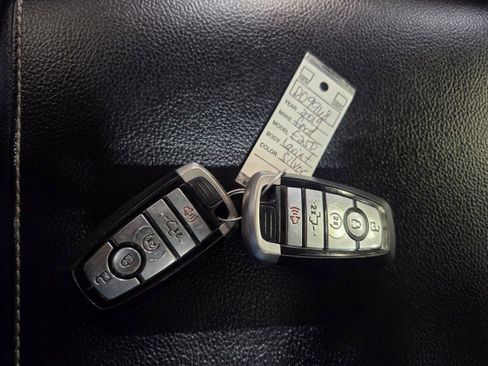 Used 2019 Ford F250 Lariat w/ Lariat Ultimate Package image 50