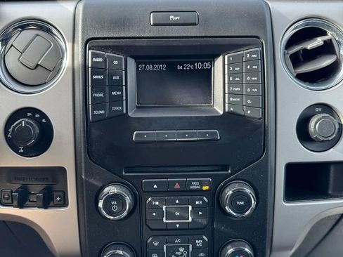 Used 2013 Ford F150 XLT w/ Luxury Equipment Group image 12