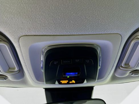 Used 2024 Toyota Corolla LE image 18