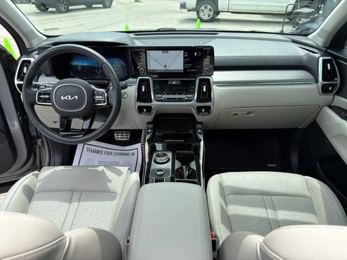 Used 2023 Kia Sorento SX Prestige AWD/4WD image 20