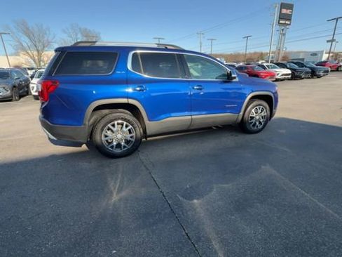 Certified 2023 GMC Acadia SLE w/ Driver Convenience Package image 8