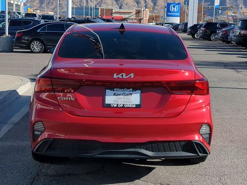 Used 2022 Kia Forte LXS image 7