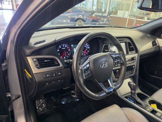 Used 2017 Hyundai Sonata Limited 2.0T w/ Winter Weather Package FWD image 8