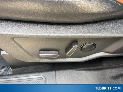 Used 2023 Ford Bronco Outer Banks image 42