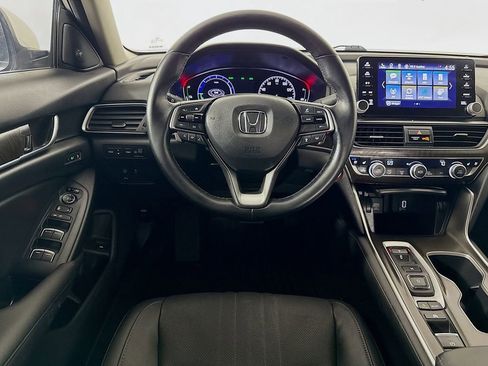 Used 2020 Honda Accord Touring image 24