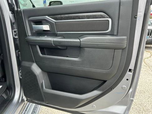 Used 2024 RAM 2500 Big Horn w/ Bed Utility Group image 27