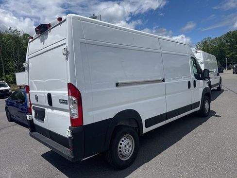 Used 2026 RAM ProMaster 2500 w/ Convenience Group FWD image 15