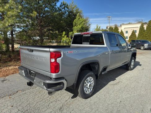 New 2026 Chevrolet Silverado 2500 LT w/ All Star Edition image 5