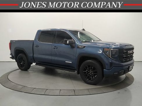 Used 2026 GMC Sierra 1500 Elevation w/ Elevation Premium Package AWD/4WD image 1