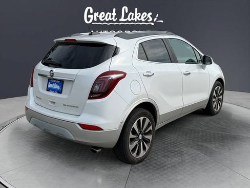 Used 2017 Buick Encore Essence FWD image 5