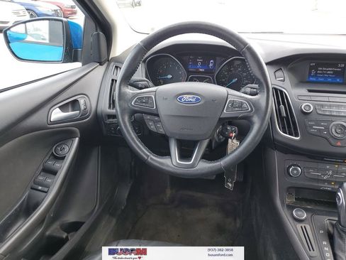 Used 2015 Ford Focus SE w/ Equipment Group 201A image 11