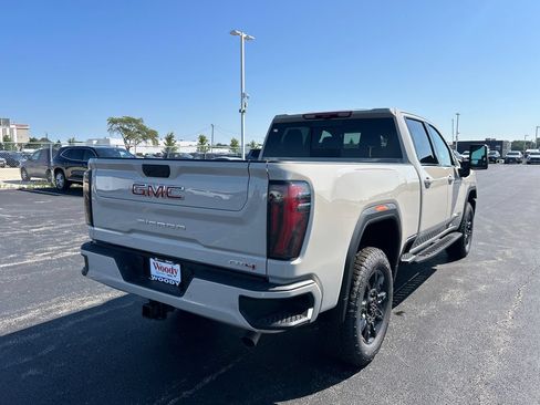 New 2026 GMC Sierra 2500 AT4 w/ AT4 Premium Plus Package AWD/4WD image 10