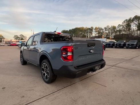 New 2025 Ford Maverick Lariat image 4