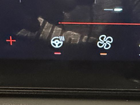 Used 2024 Ford Mustang GT Premium image 27