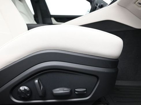 Used 2026 Porsche Panamera image 14