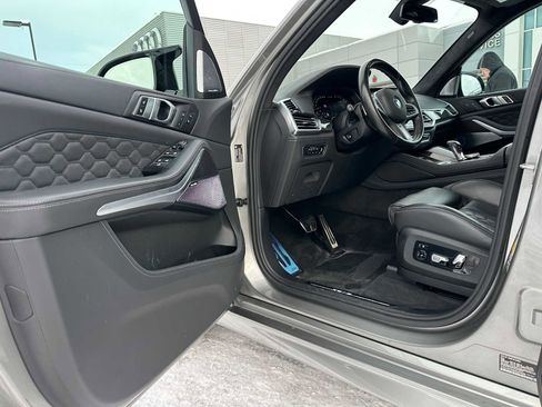 Used 2022 BMW X5 M w/ Competition Package 2 image 19