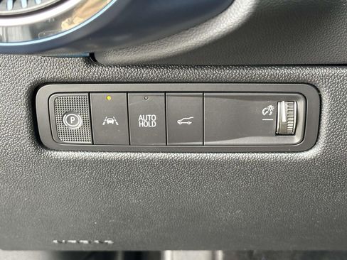 New 2026 Chevrolet Equinox EV LT image 17