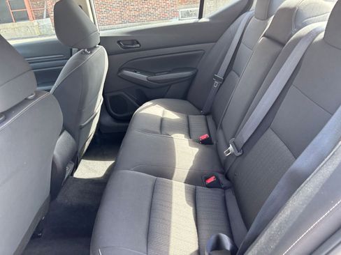 Used 2025 Nissan Altima 2.5 SV FWD image 24