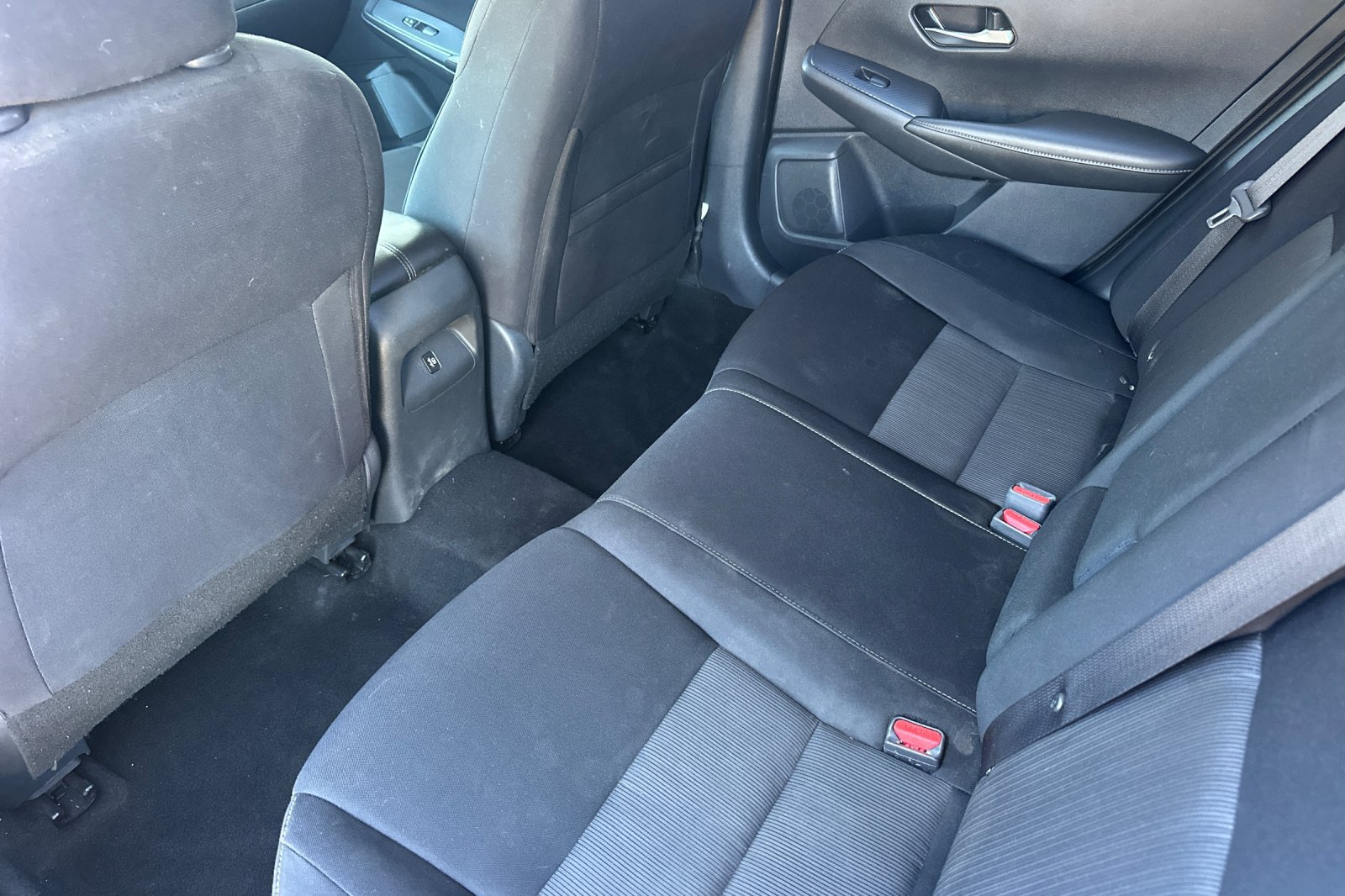 Used 2021 Nissan Sentra SV FWD image 12