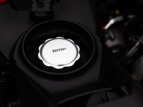 Used 2019 Ferrari 488 GTB RWD image 20