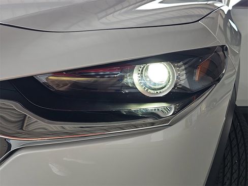 New 2025 MAZDA CX-30 AWD 2.5 S w/ Select Sport Pkg image 32