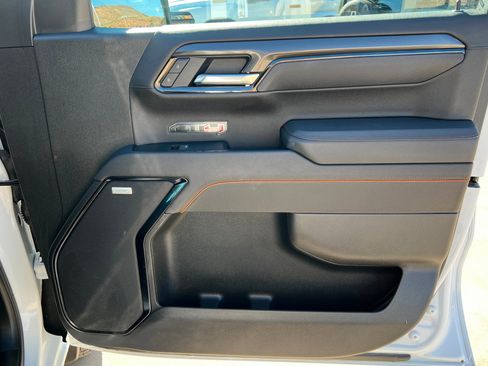 Certified 2025 GMC Sierra 1500 AT4 image 23
