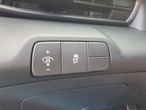 New 2025 Hyundai Elantra Sport image 25