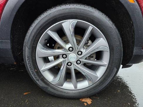 Used 2023 Buick Encore GX Essence w/ Experience Buick Package image 9