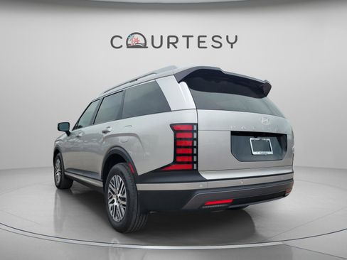 New 2026 Hyundai Palisade SEL image 3