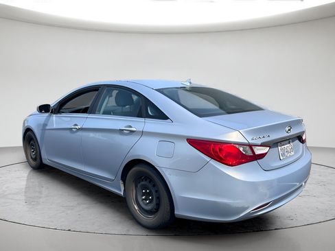 Used 2011 Hyundai Sonata GLS FWD image 8