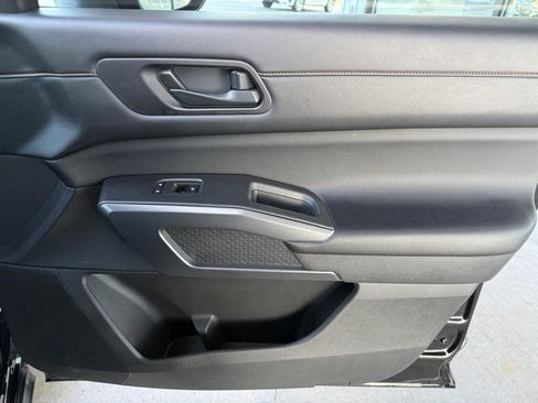 Used 2023 Nissan Pathfinder Rock Creek image 29