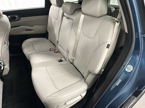 New 2026 Kia Sorento EX AWD/4WD image 12