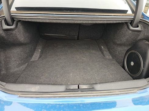Used 2021 Dodge Charger SXT w/ Plus Group RWD image 12