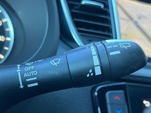 Used 2023 INFINITI QX55 Essential image 33