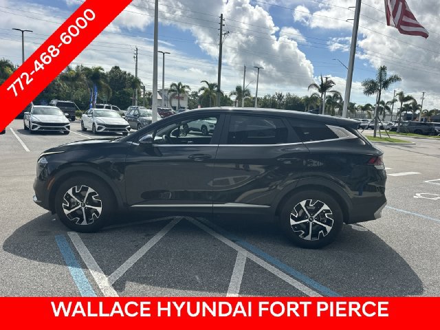 Used 2023 Kia Sportage EX FWD image 10