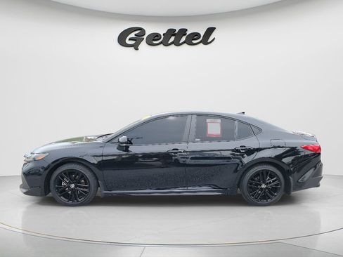 Certified 2025 Toyota Camry SE w/ Convenience Package FWD image 8