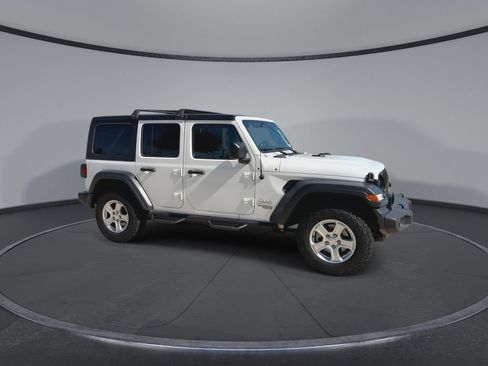 Used 2020 Jeep Wrangler Unlimited Sport S AWD/4WD image 2