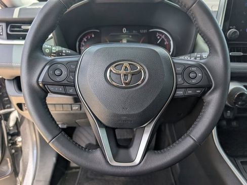 Used 2023 Toyota RAV4 XLE Premium FWD image 12