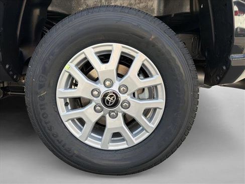 New 2025 Toyota Tacoma SR5 image 9