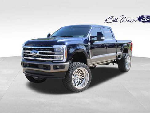 Used 2023 Ford F250 King Ranch w/ FX4 Off-Road Package AWD/4WD image 1
