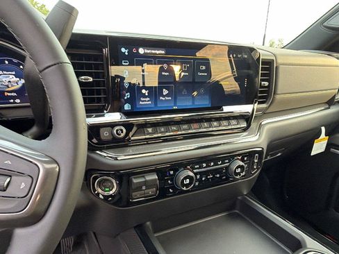 New 2026 Chevrolet Silverado 2500 ZR2 AWD/4WD image 4
