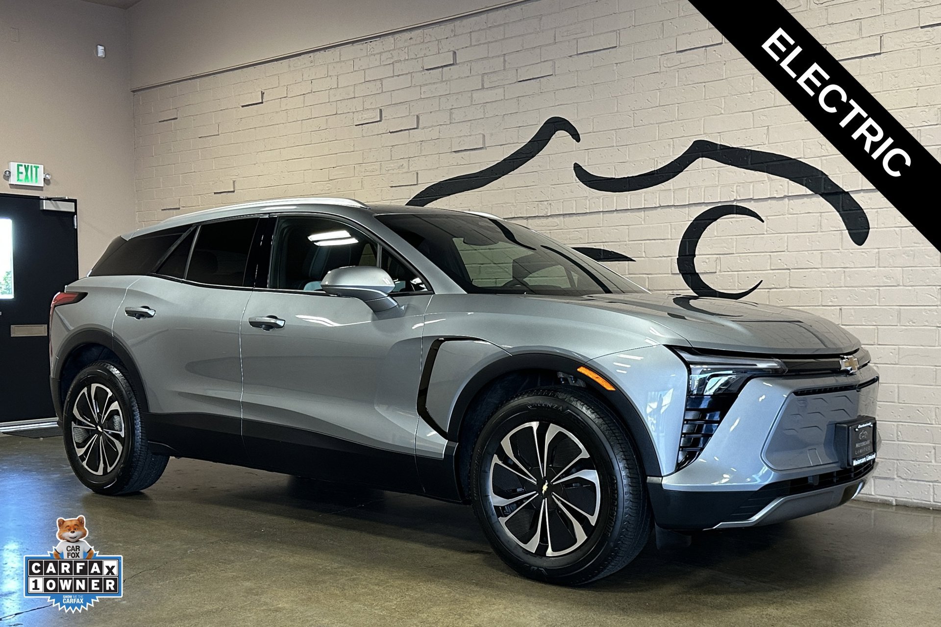 Used 2024 Chevrolet Blazer EV LT AWD/4WD image 1