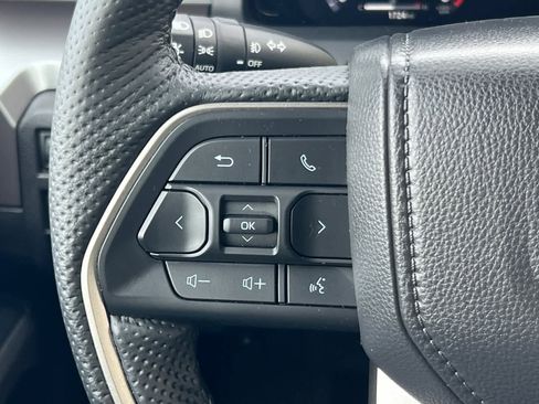 Certified 2025 Toyota Tacoma TRD Sport image 25