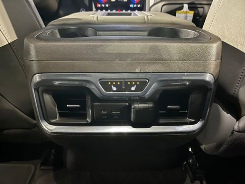 Used 2021 GMC Sierra 1500 SLT w/ Technology Package image 24