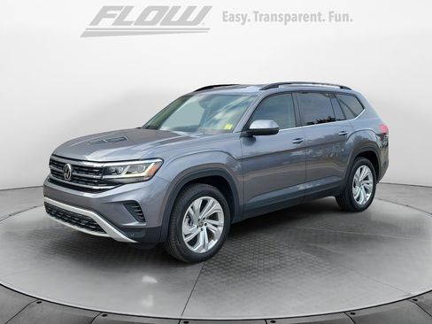 Certified 2021 Volkswagen Atlas SE image 3